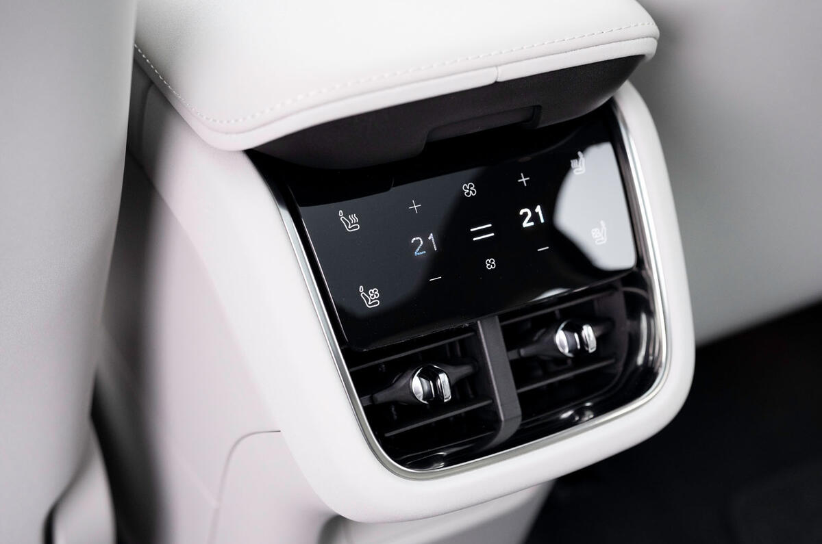 Volvo ES90 review 2026 045