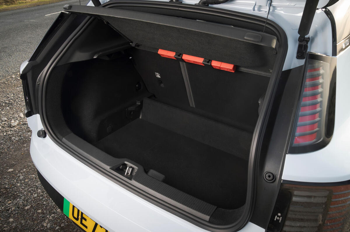 volvo ex30 review 2024 23 boot