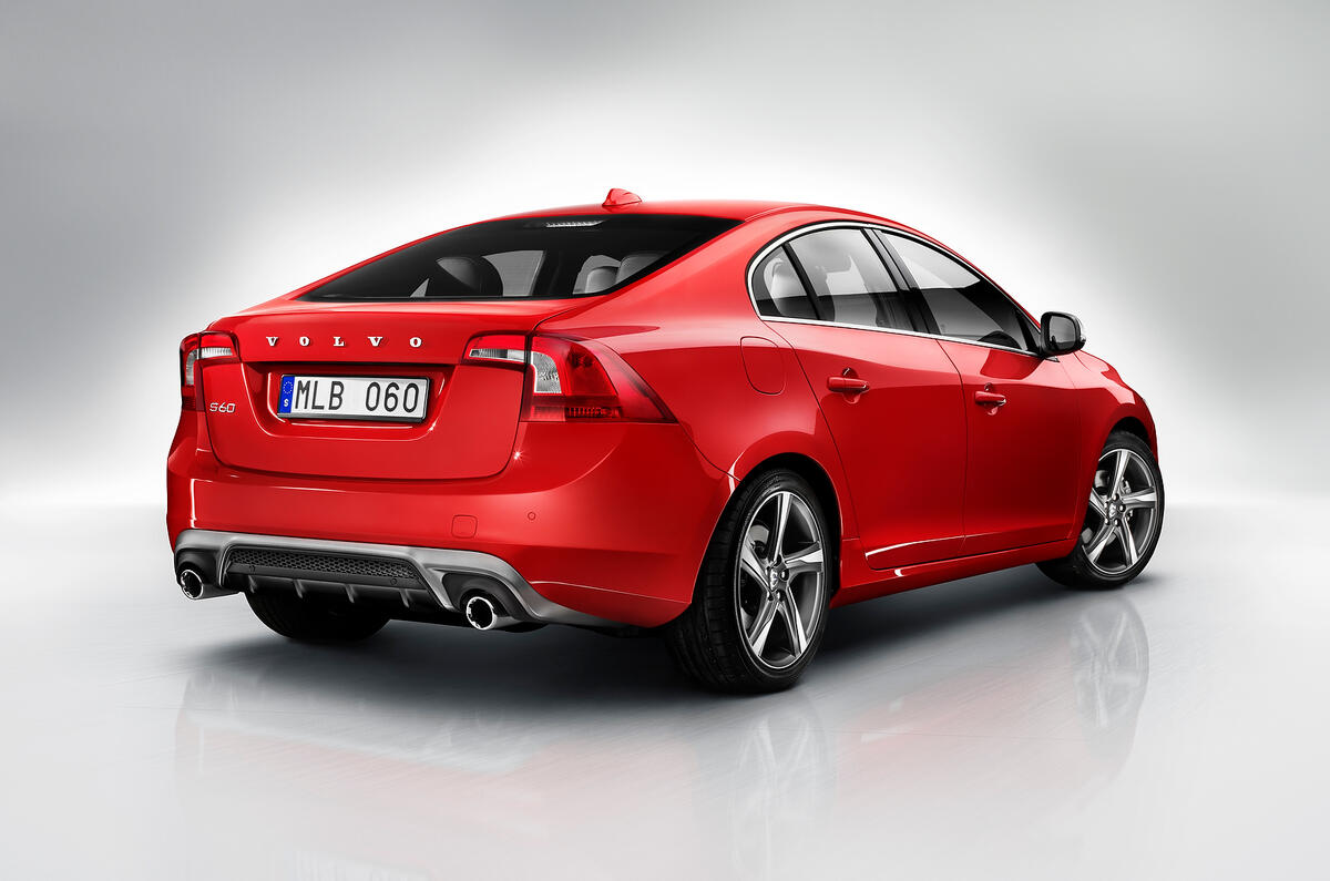 New York motor show: Volvo reveals new R-Design models