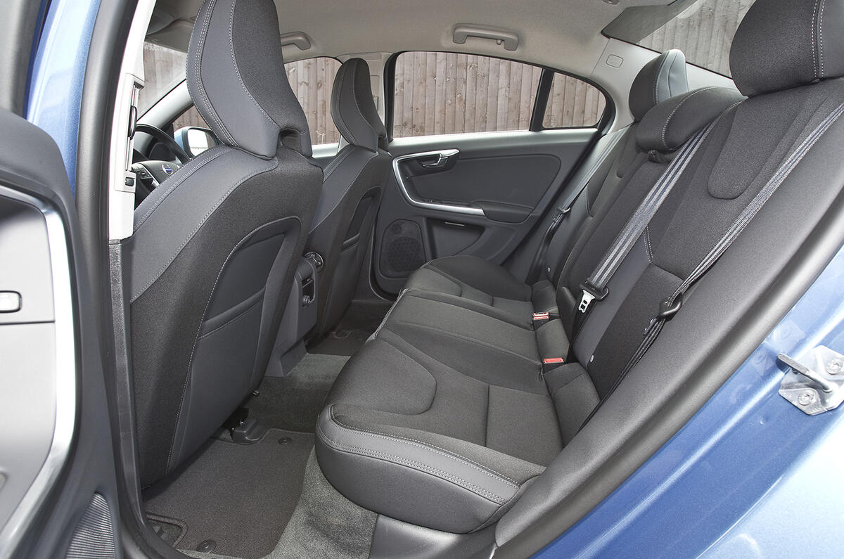 Volvo S60 rear seats
