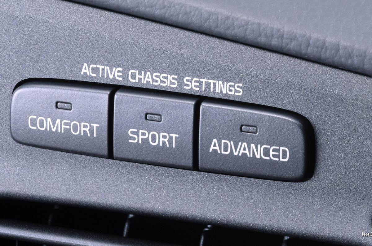 no title Used car buying guide: Volvo S60 R (2003-2007)