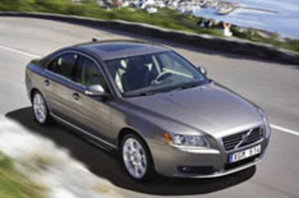 Volvo plays it safe with new S80