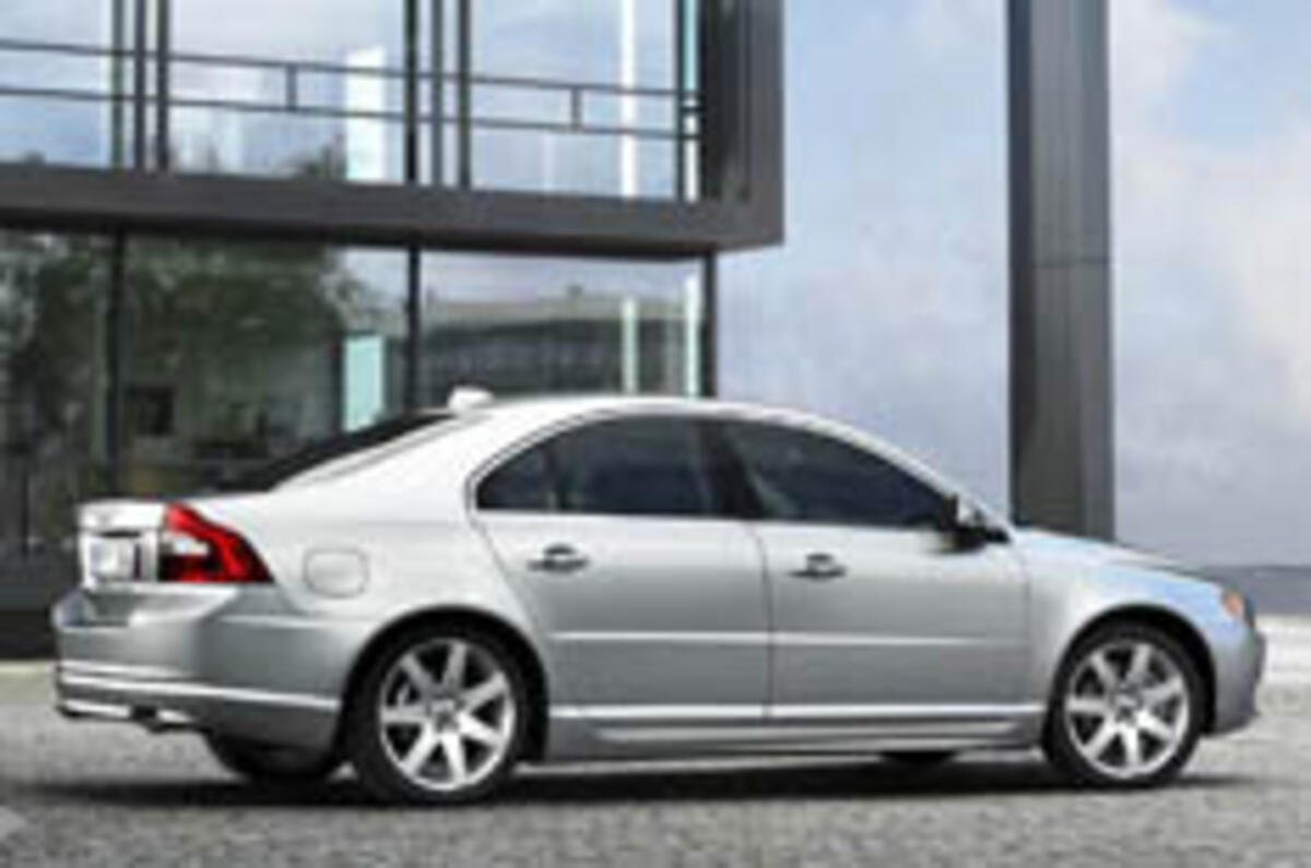Volvo prices the new S80
