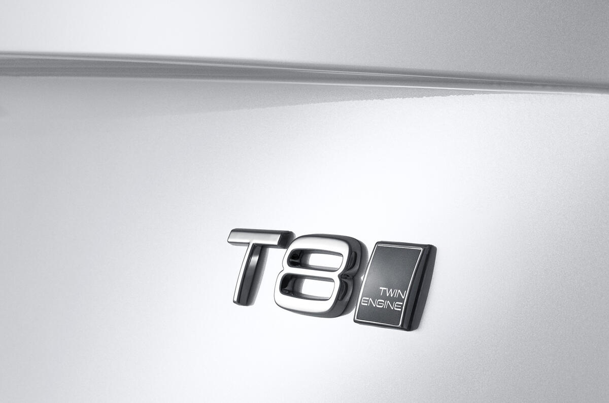 no title New Volvo XC90 to get diesel and hybrid power at launch