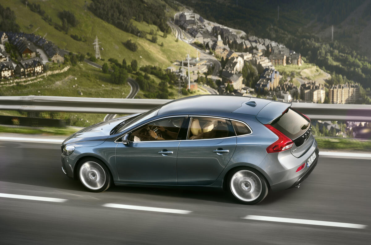 no title Geneva show 2012: New Volvo V40