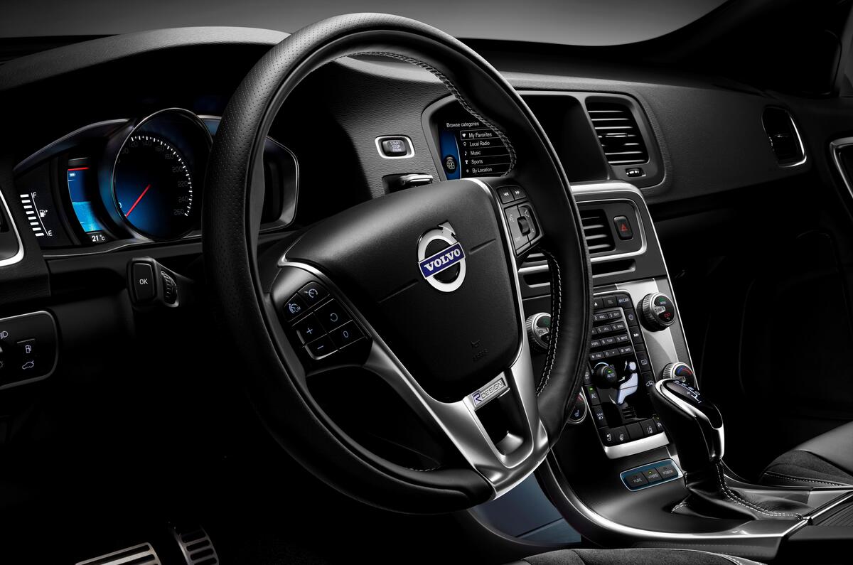 Volvo V60 interior