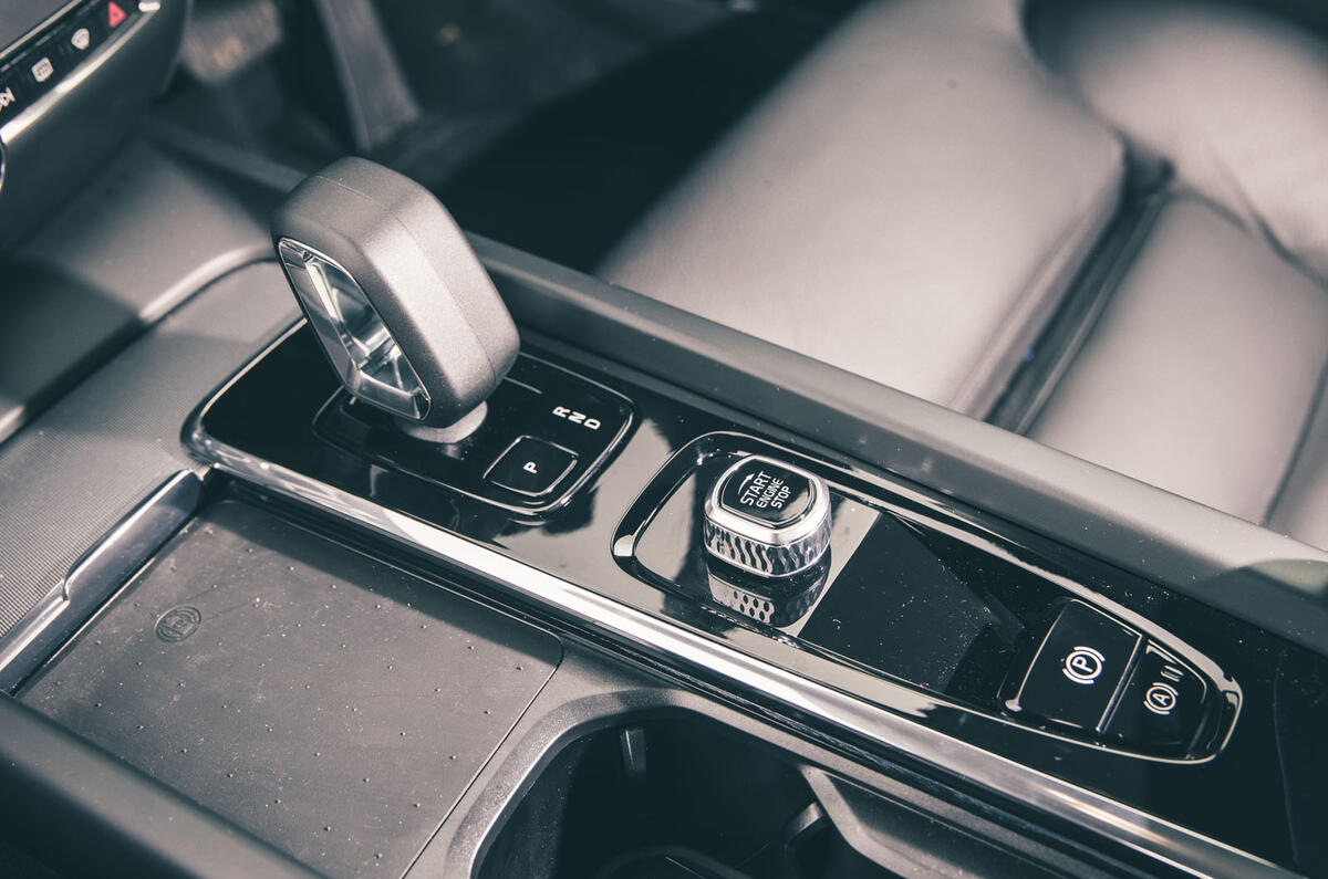 Volvo V60 review 2026 009