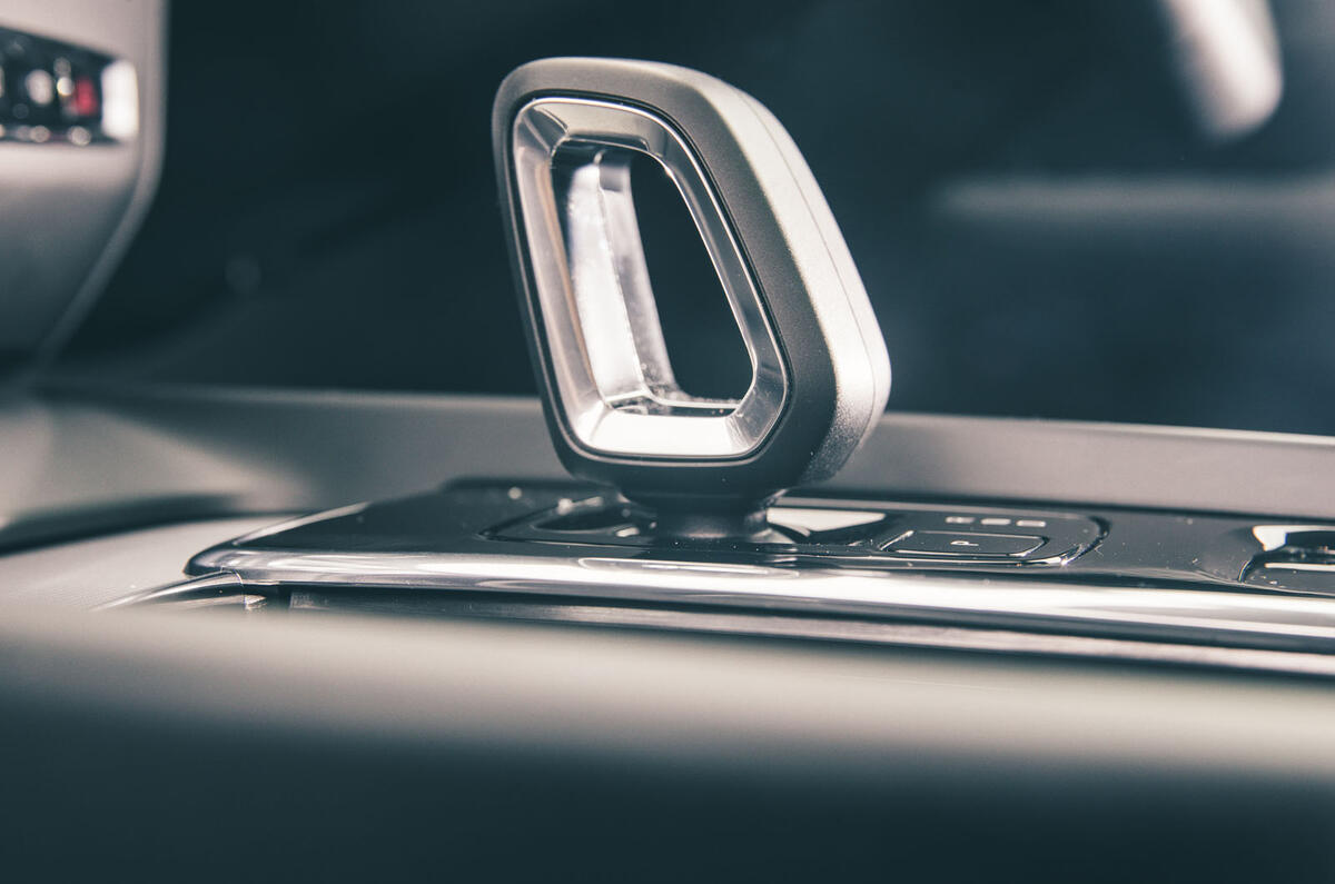 Volvo V60 review 2026 010