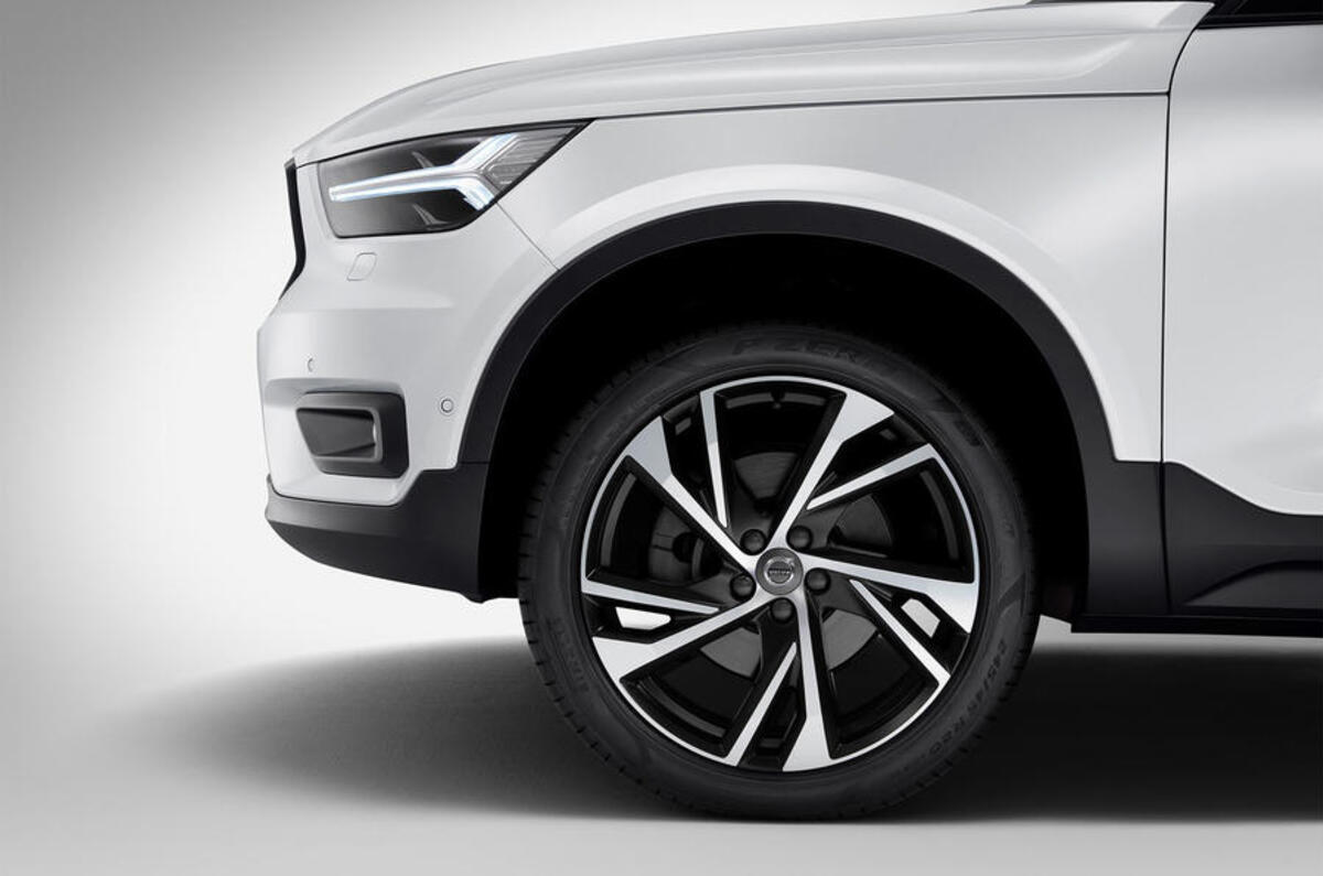 Volvo XC40 alloy wheels