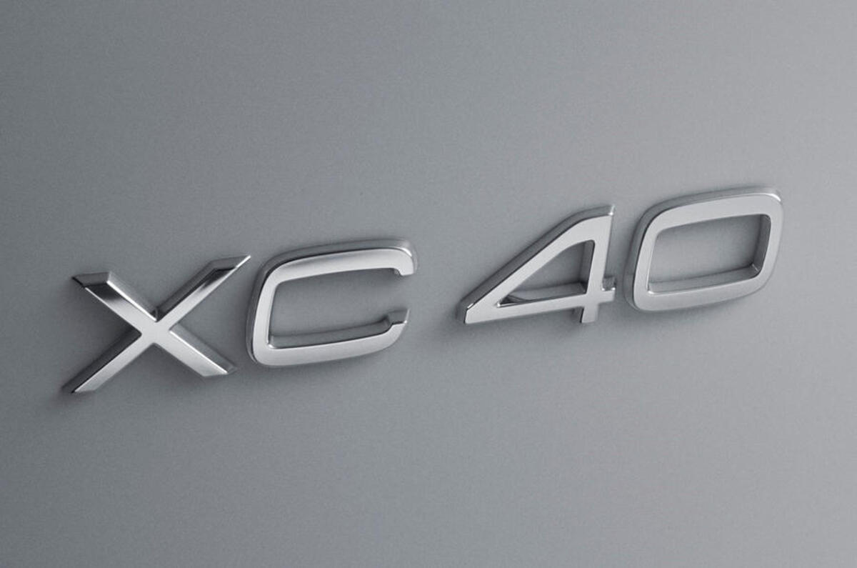 Volvo XC40 badging