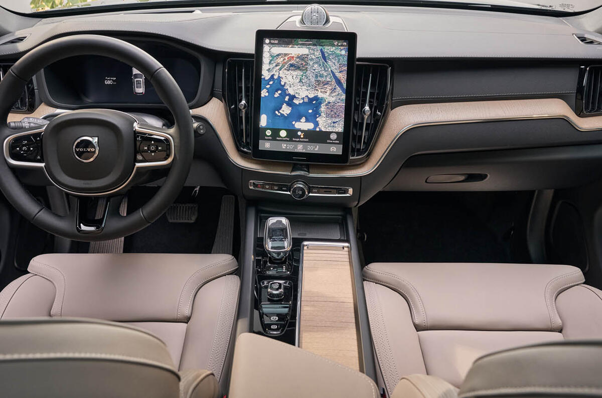 Volvo XC60 avis 2025 005