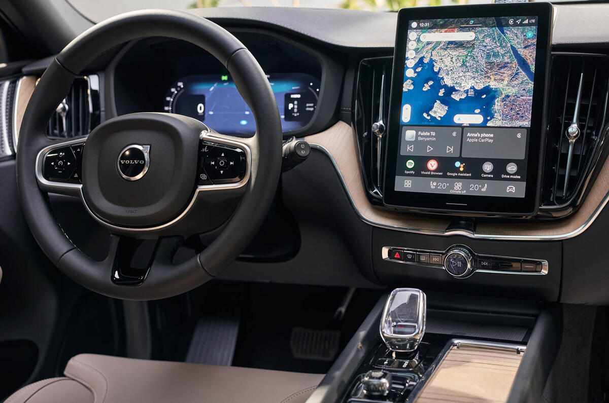 Volvo XC60 avis 2025 006