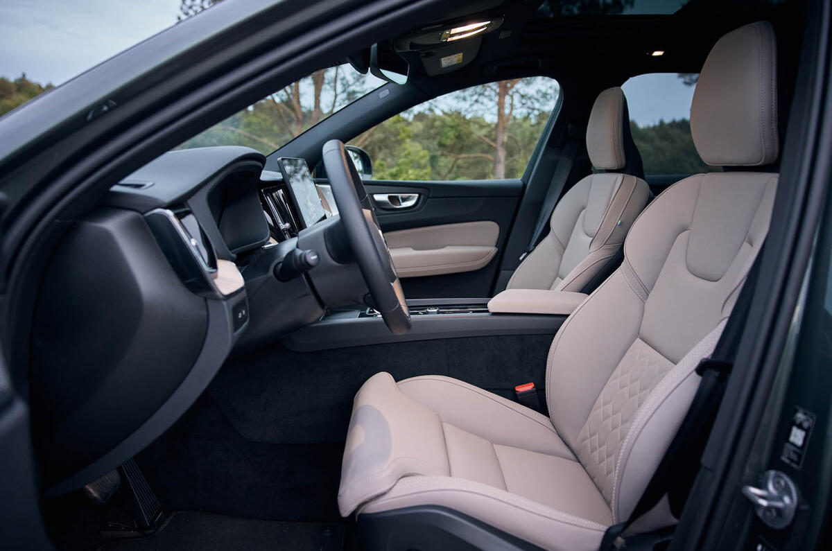 Volvo XC60 avis 2025 011
