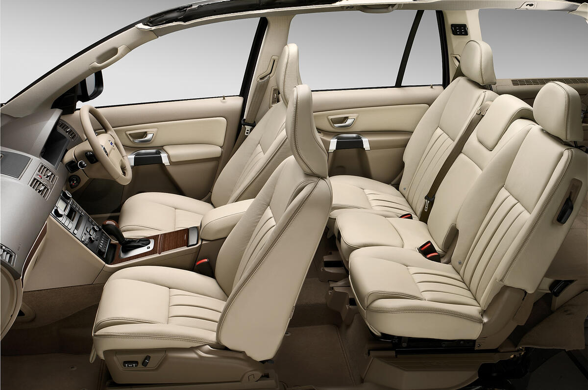 Volvo XC90 interior