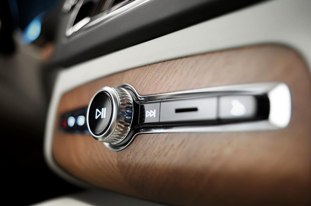 New Volvo XC90 revealed New Volvo XC90 revealed