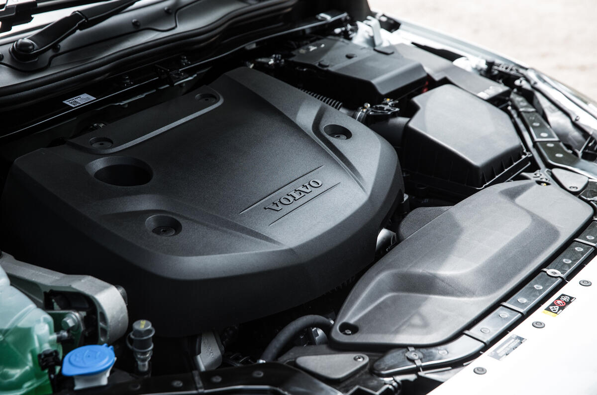 2.0-litre Volvo V40 Cross Country diesel engine