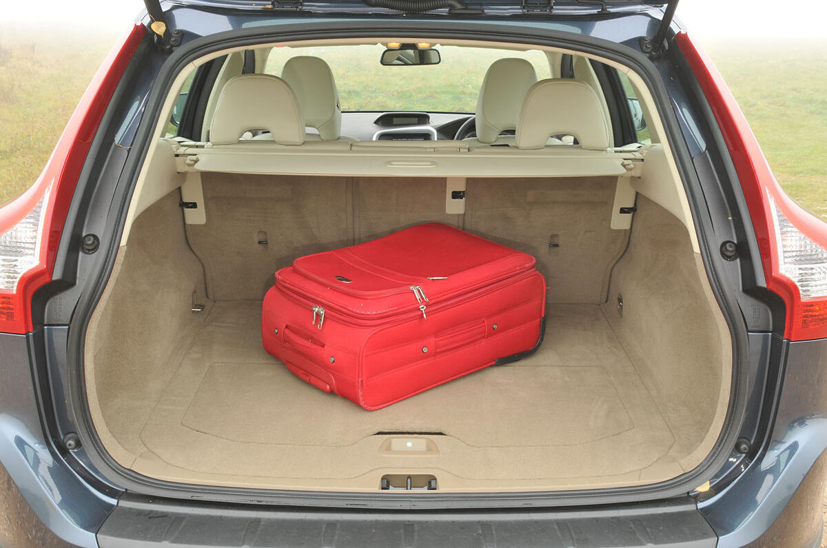 Volvo XC60 boot Volvo XC60 boot