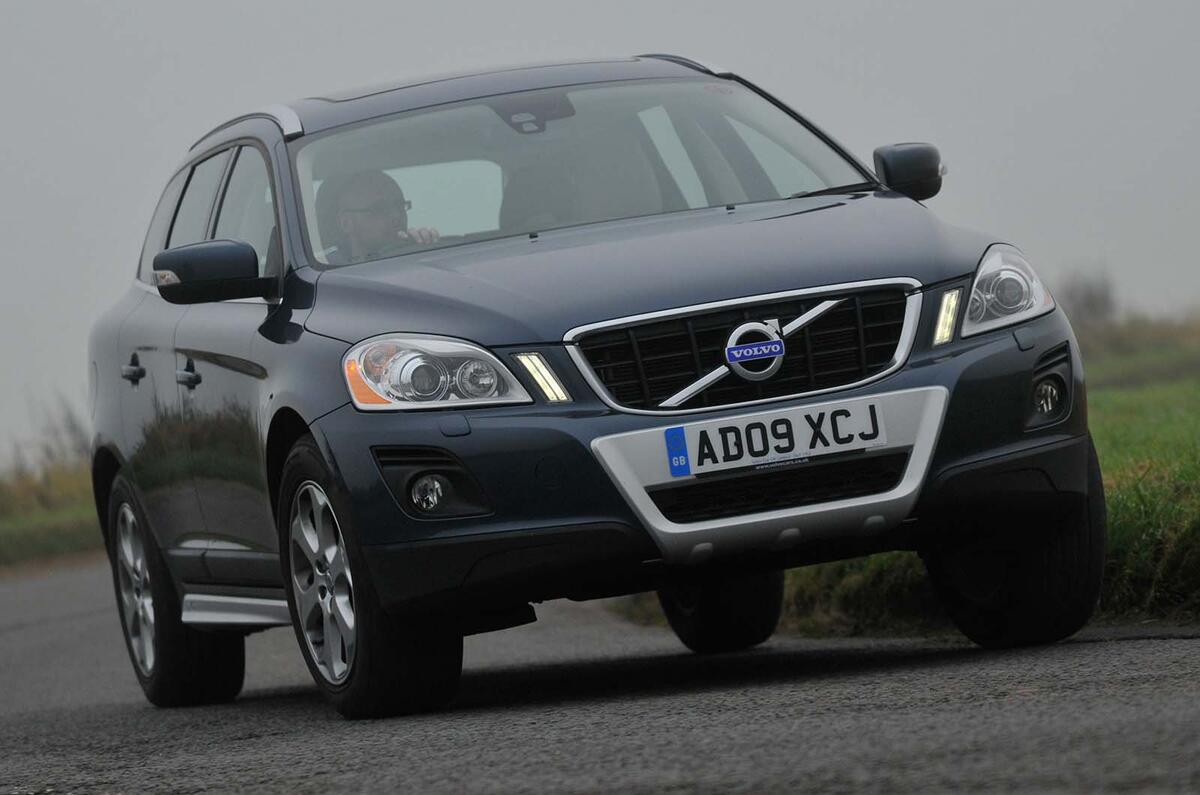 Volvo XC60 front three quarter handling Volvo XC60 front three quarter handling