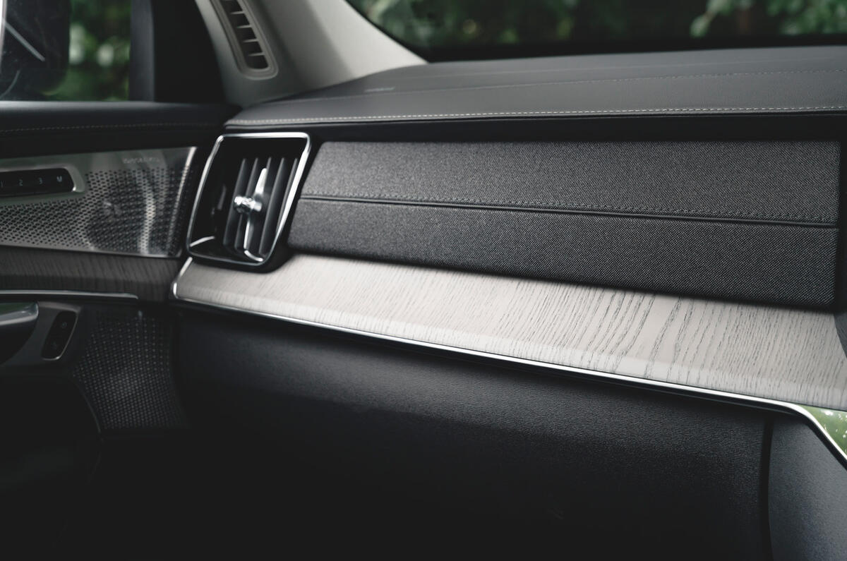 VolvoXC90 review 2025 013 trim