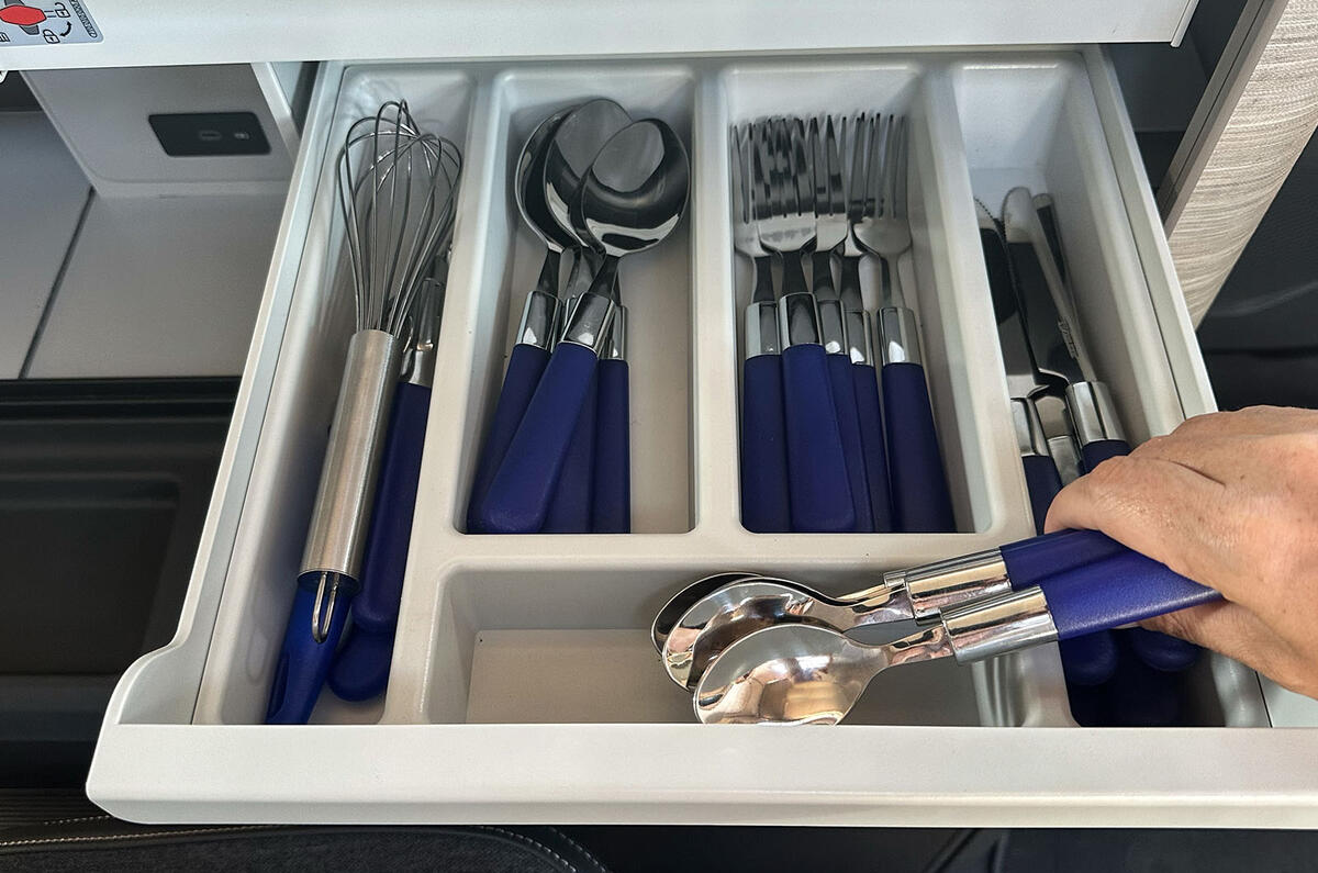 vw california beach review 2024 13