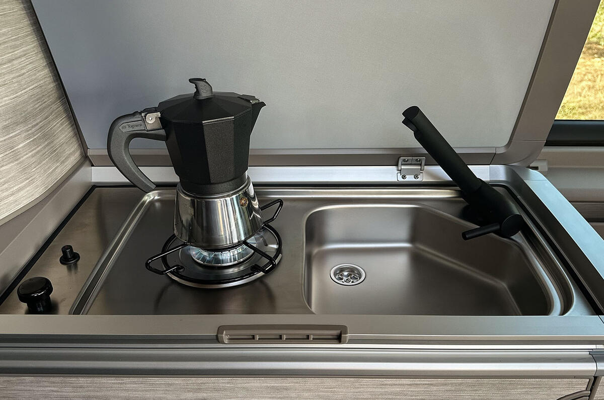 vw california beach review 2024 14