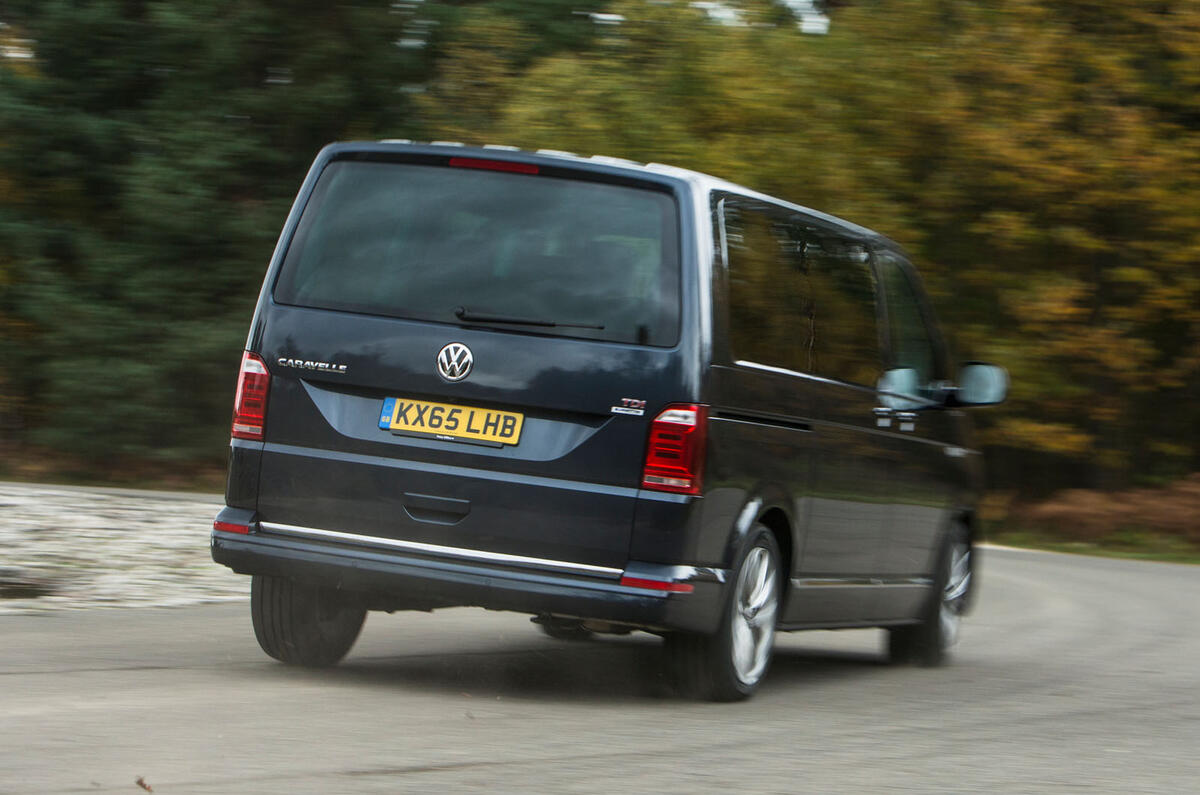Volkswagen Caravelle T6 rear cornering