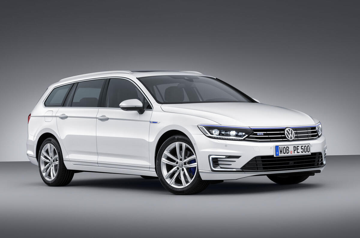 Volkswagen reveals 141mpg Passat GTE Volkswagen reveals 141mpg Passat GTE