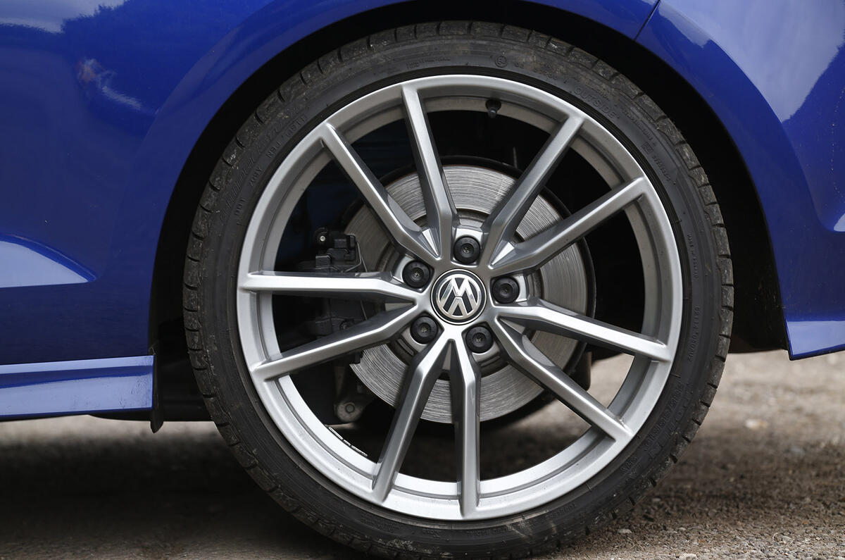 Affordable fun special - Ford Fiesta ST3 Mountune versus VW Golf R