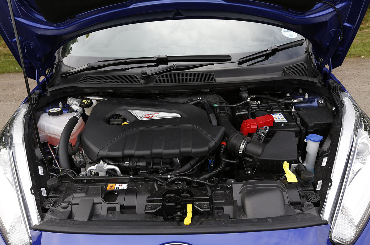 Affordable fun special - Ford Fiesta ST3 Mountune versus VW Golf R