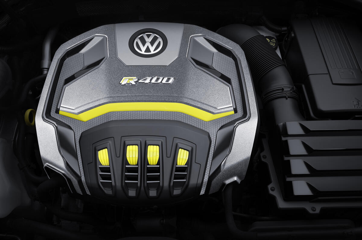 Volkswagen reveals Golf R400 mega-hatch Volkswagen reveals Golf R400 mega-hatch