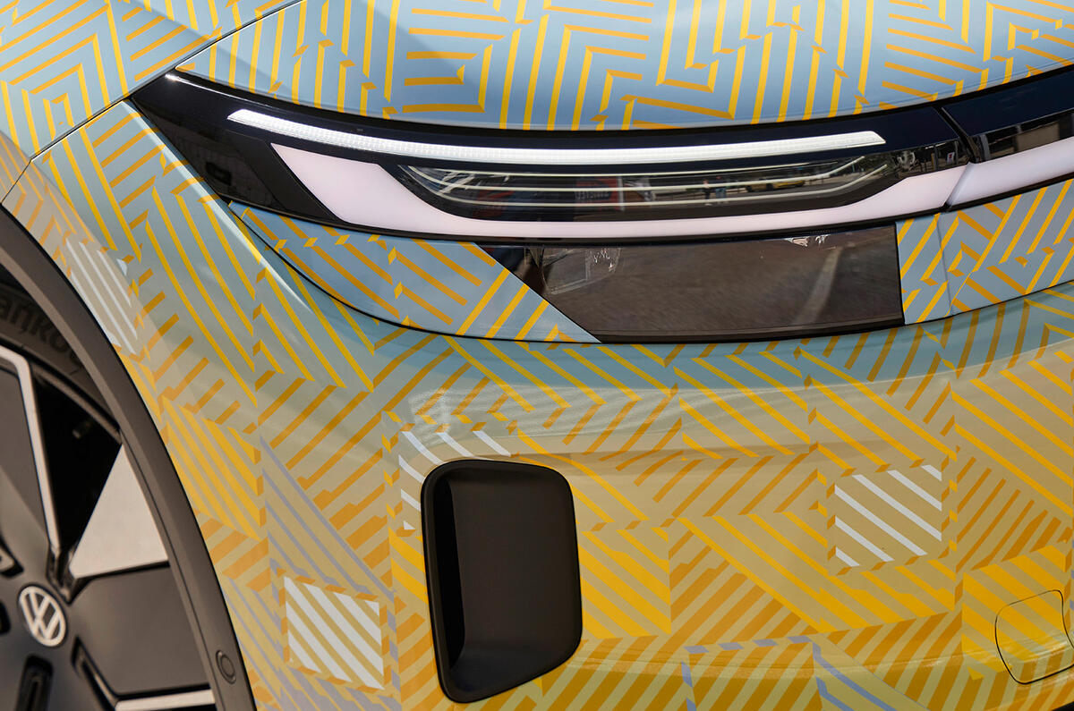 VW ID4 prototype review 2026027
