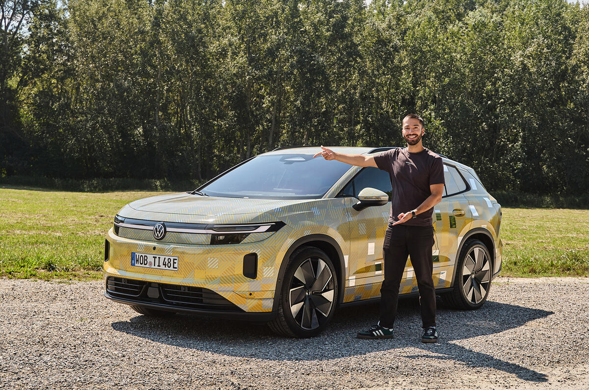 VW ID4 prototype review 2026036