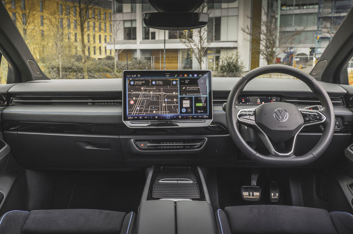 vw id7 review 2024 09 dash vw id7 review 2024 09 dash