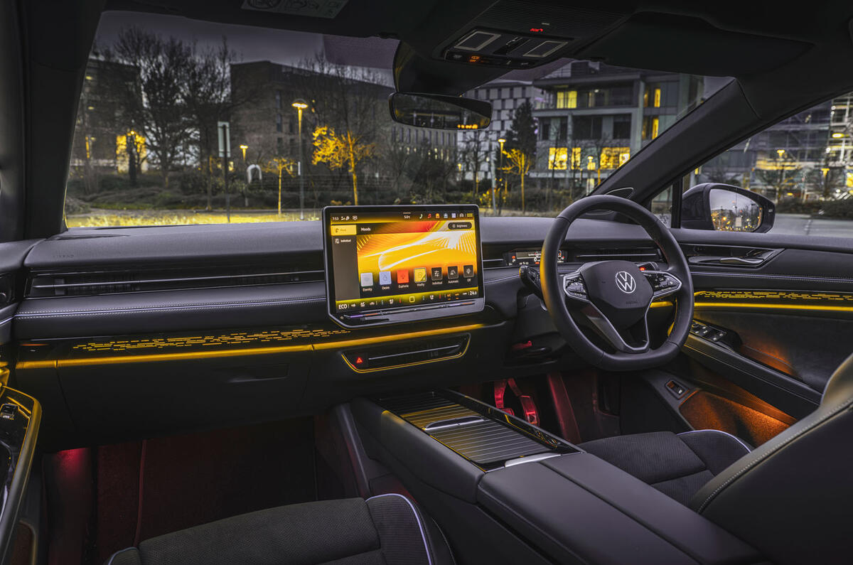 vw id7 review 2024 10 interior lighting vw id7 review 2024 10 interior lighting