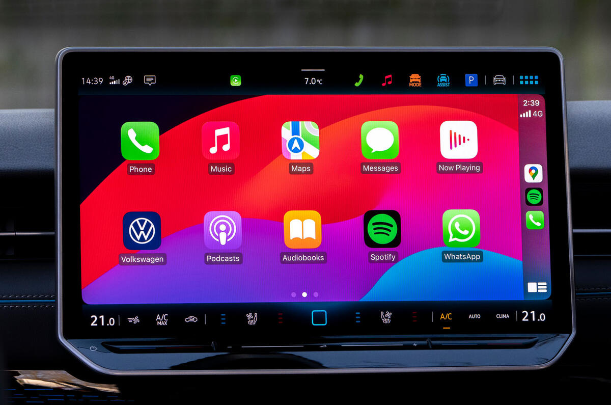vw id7 review 2024 13 carplay vw id7 review 2024 13 carplay