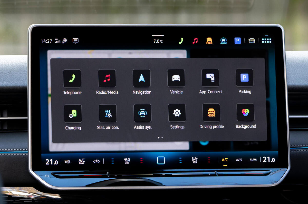 vw id7 review 2024 15 infotainment vw id7 review 2024 15 infotainment