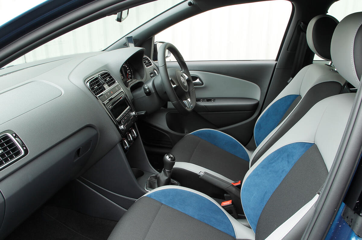 Volkswagen Polo BlueGT interior