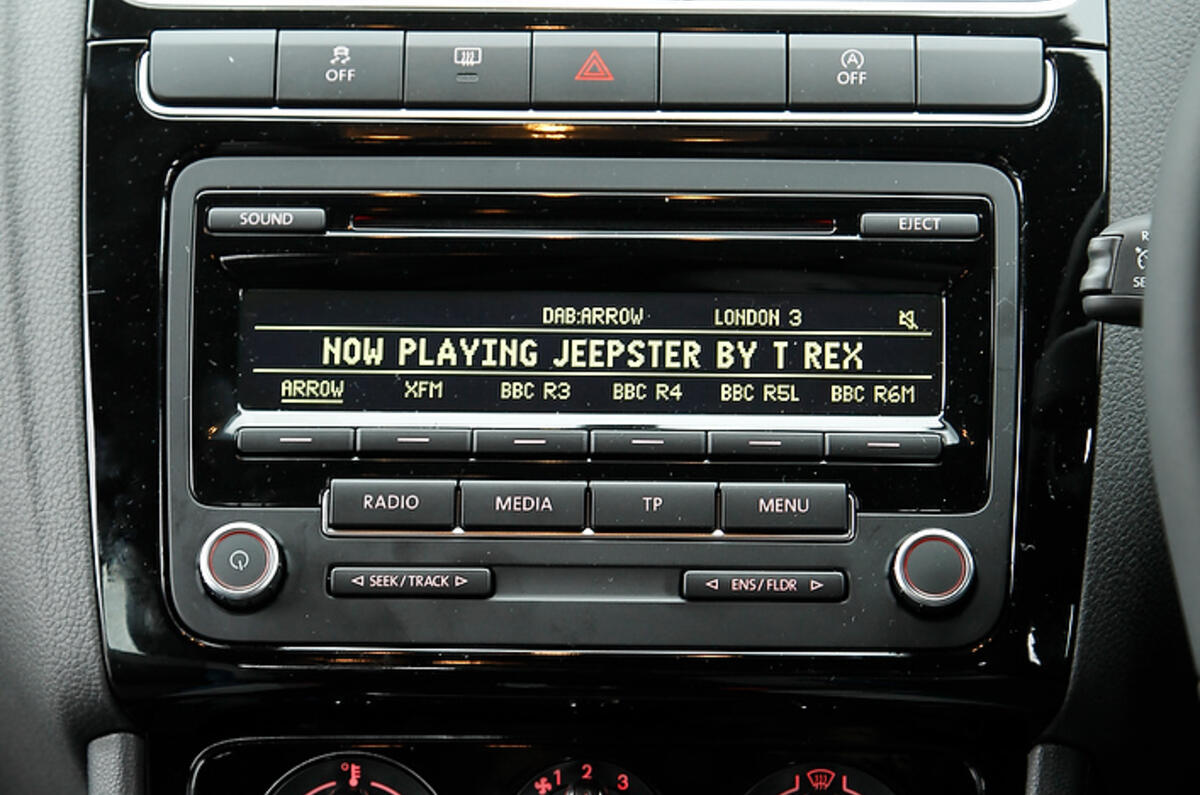 Volkswagen Polo BlueGT centre console