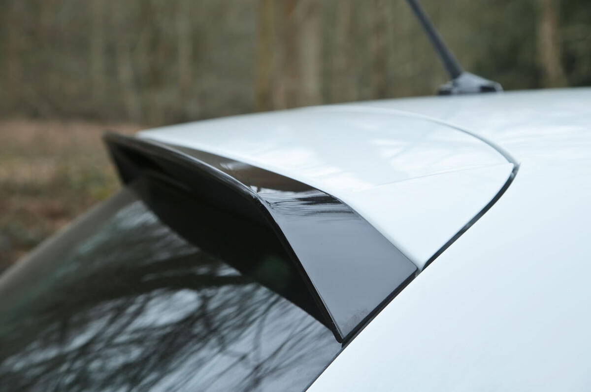 Volkswagen Polo GTI roof spoiler