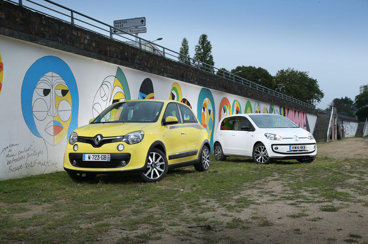 Comparison: Renault Twingo versus Volkswagen Up Comparison: Renault Twingo versus Volkswagen Up