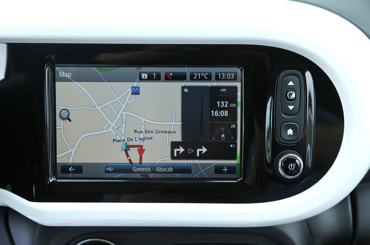 Comparison: Renault Twingo versus Volkswagen Up Comparison: Renault Twingo versus Volkswagen Up