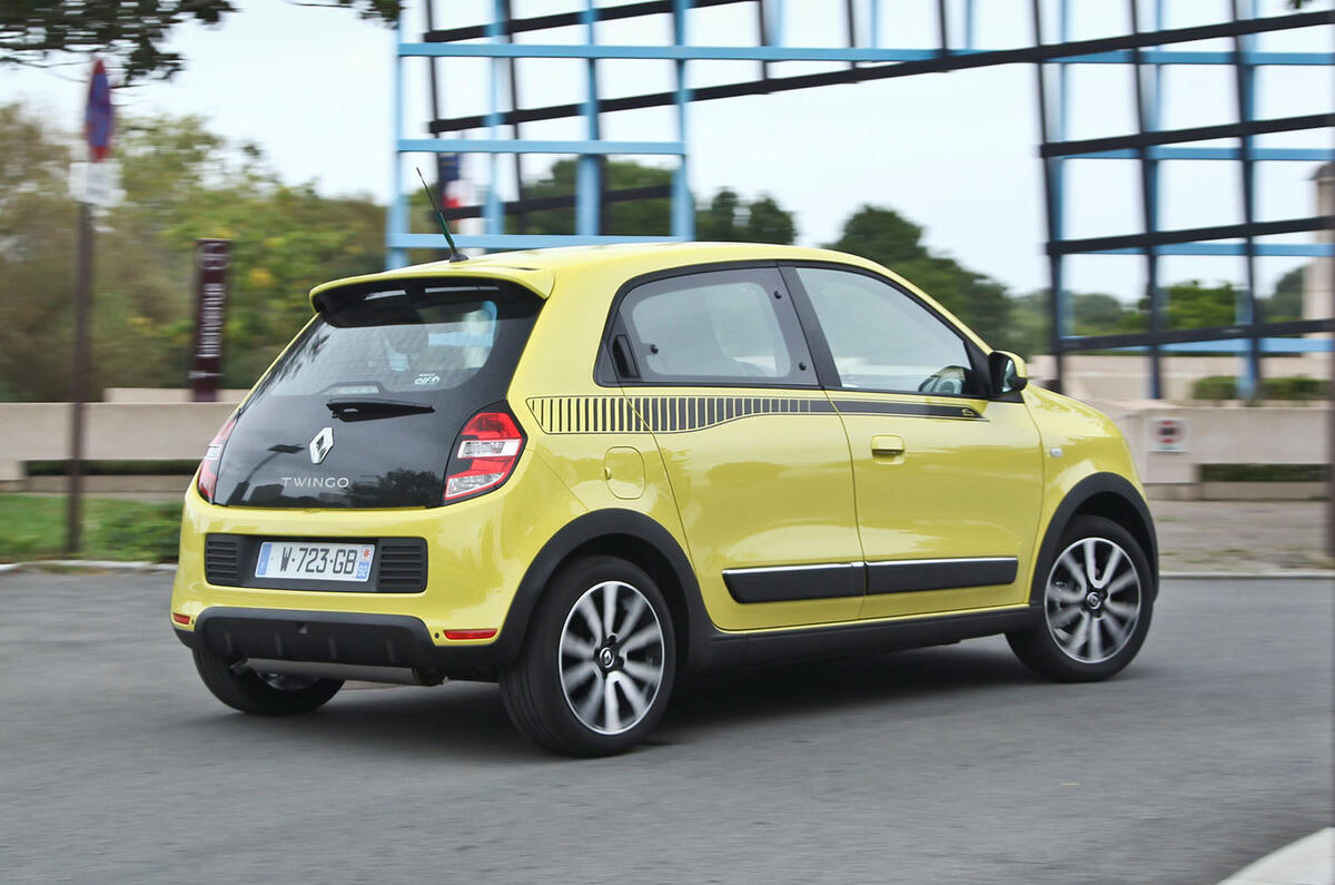 Comparison: Renault Twingo versus Volkswagen Up Comparison: Renault Twingo versus Volkswagen Up