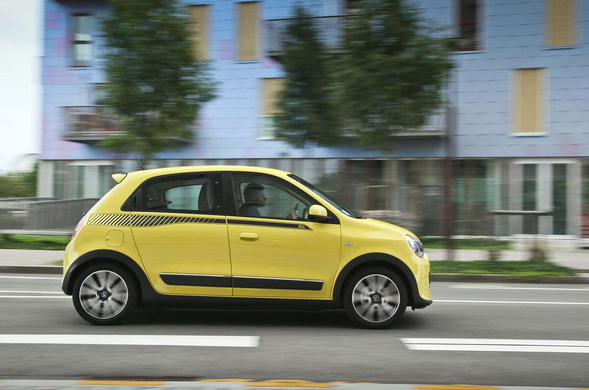 Comparison: Renault Twingo versus Volkswagen Up Comparison: Renault Twingo versus Volkswagen Up