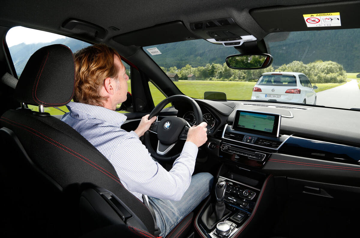 no title Comparison - BMW 2-series Active Tourer vs VW Golf SV