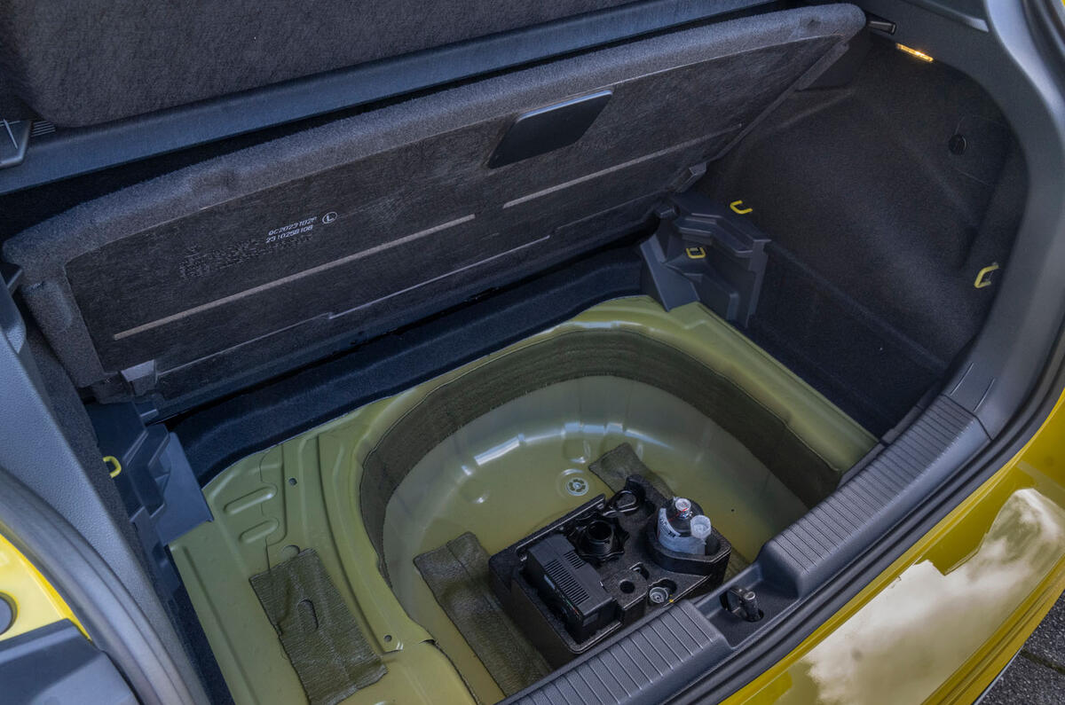 vw t cross review 2024 17 boot vw t cross review 2024 17 boot