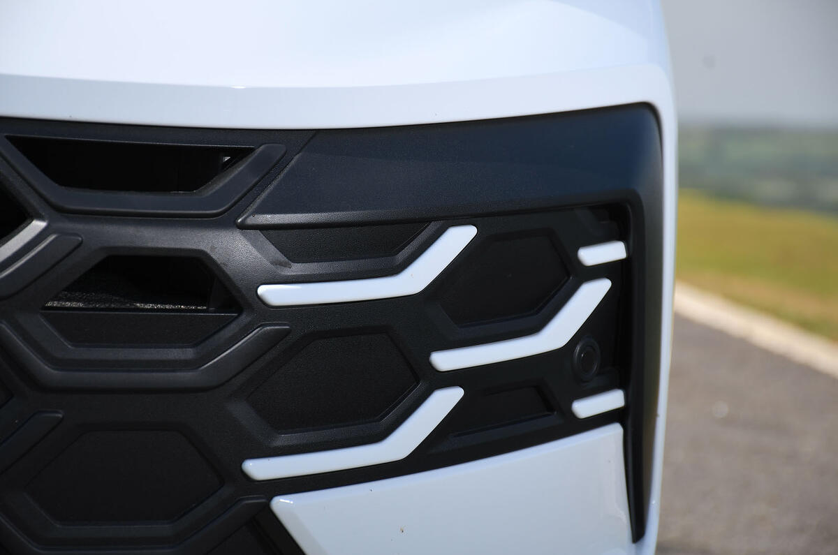 VW T Roc reveiw 2026 06
