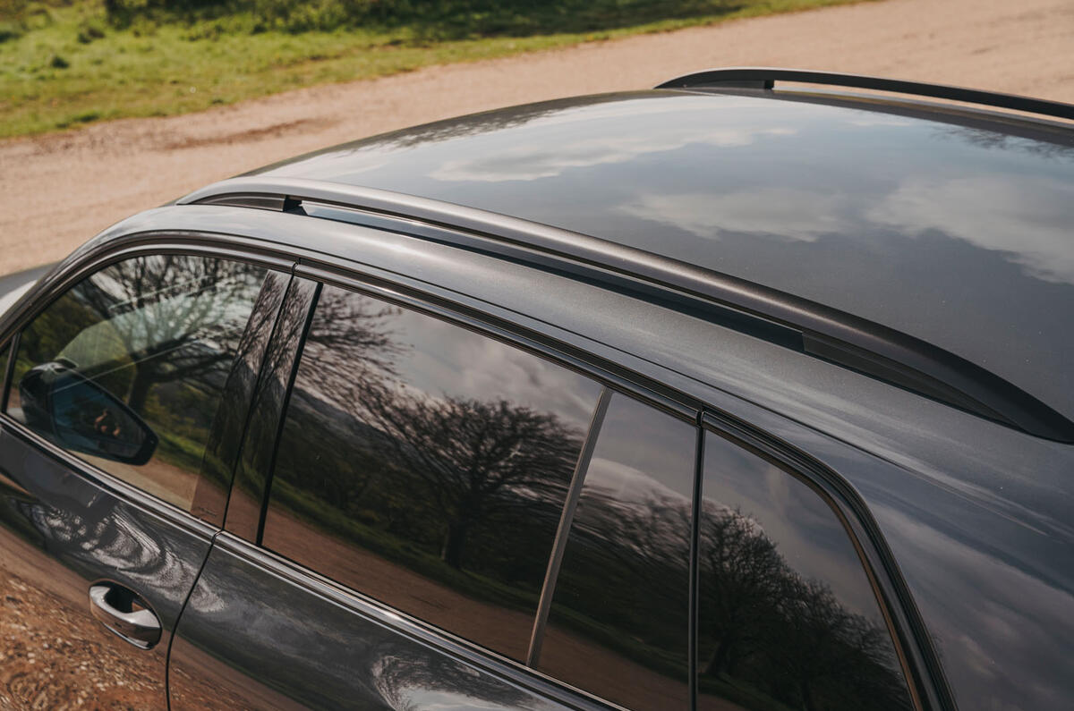 vw tiguan rt avis 2024 08 barres de toit