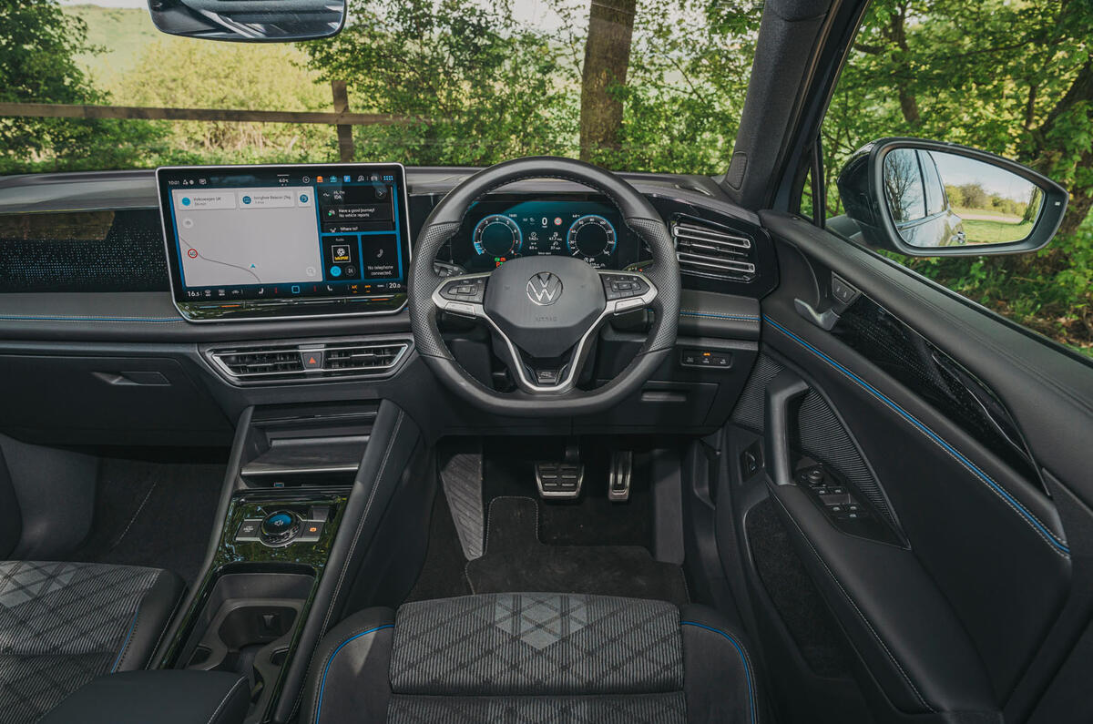 vw tiguan rt avis 2024 10 dash