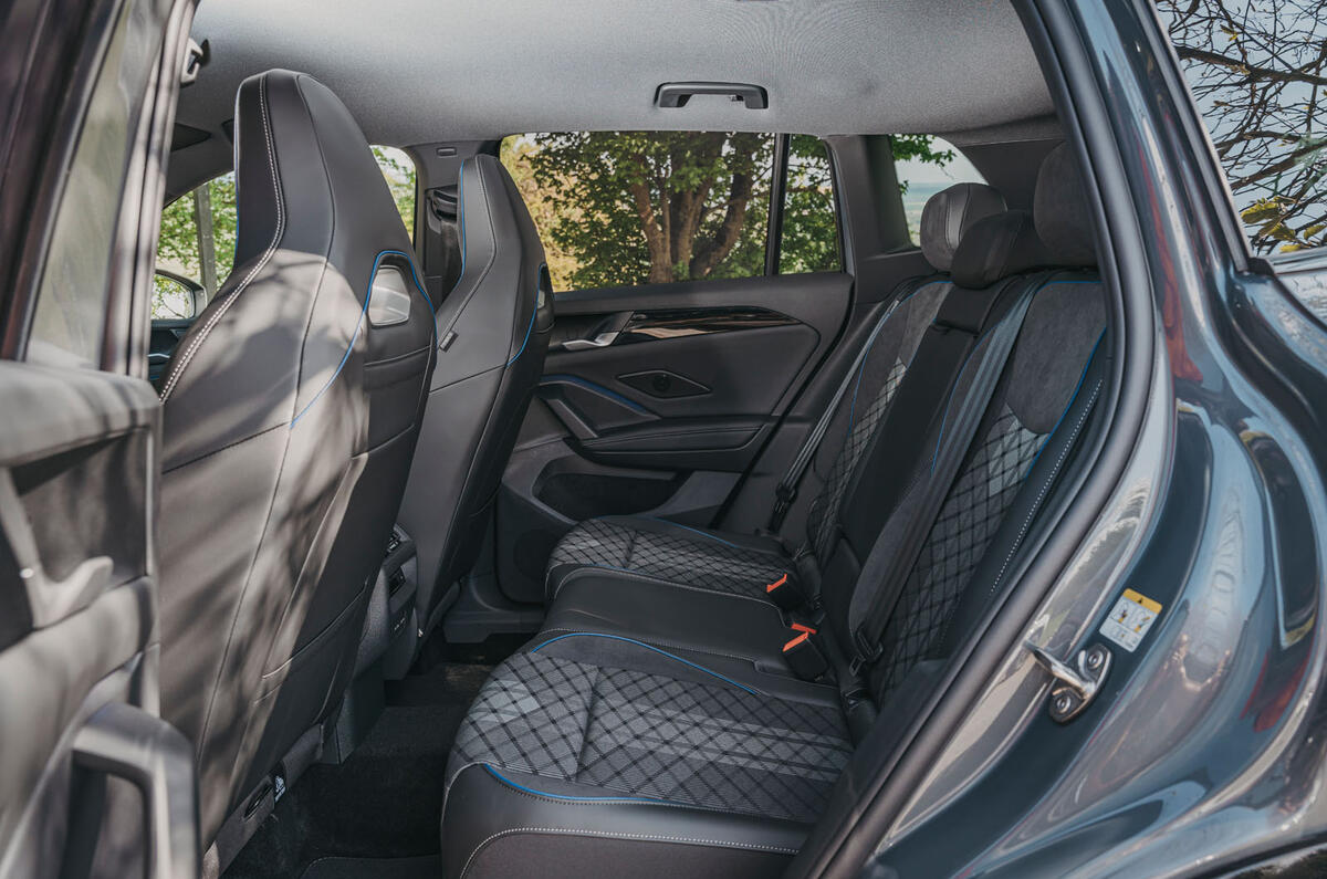 vw tiguan rt avis 2024 12 sièges arrières