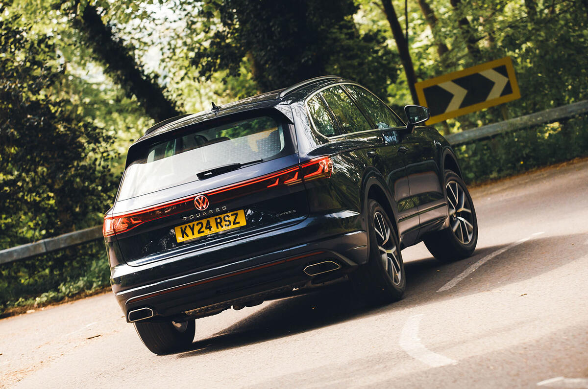 vw touareg review 2024 03 rear cornering vw touareg review 2024 03 rear cornering